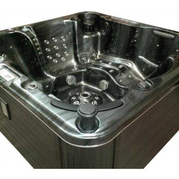 Arden Spas Serenity Hot Tub