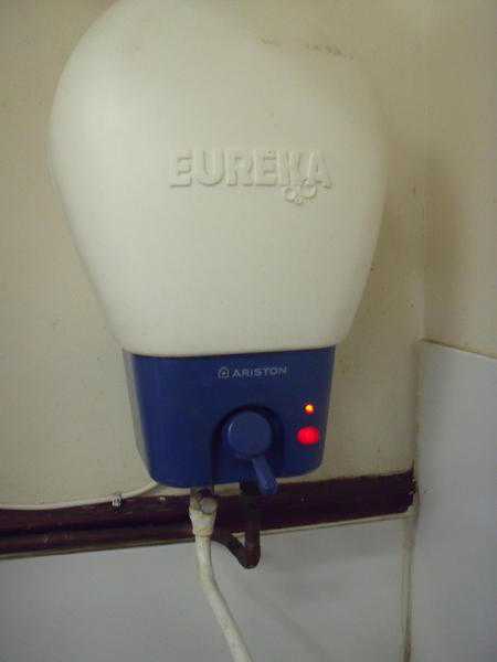 ARISTON EUREKA WATER HEATER