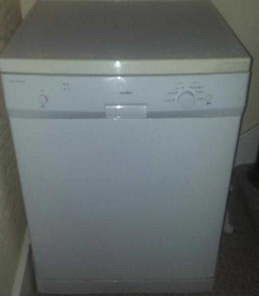 Ariston  Premiere White Dishwasher, Good working order.