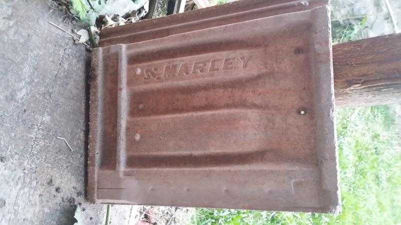 Around 20 sq.m of MARLEY Roof tiles for sale to clear my shed. Over 120 tiles in good cond