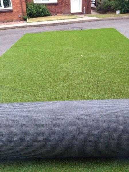 Artificial GrassTurf 100 metre rolls