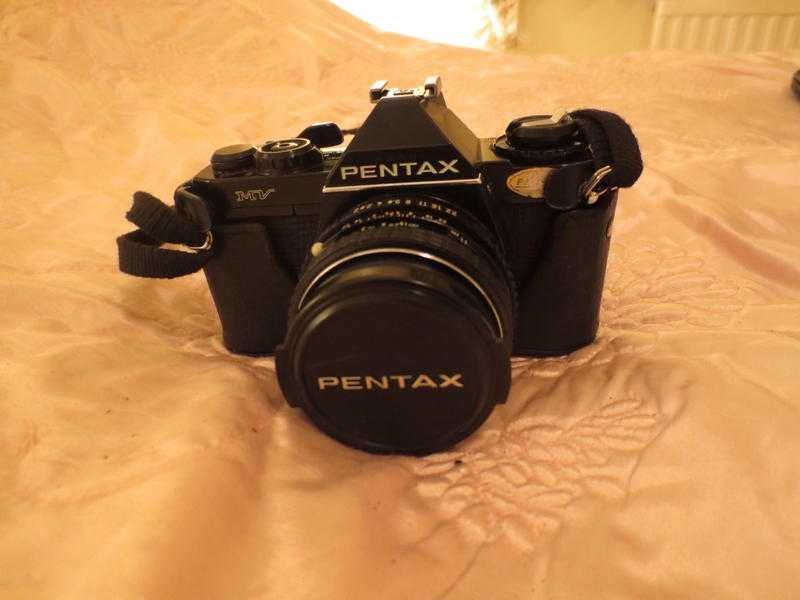 Asahi Pentax MV 35mm SLR film camera
