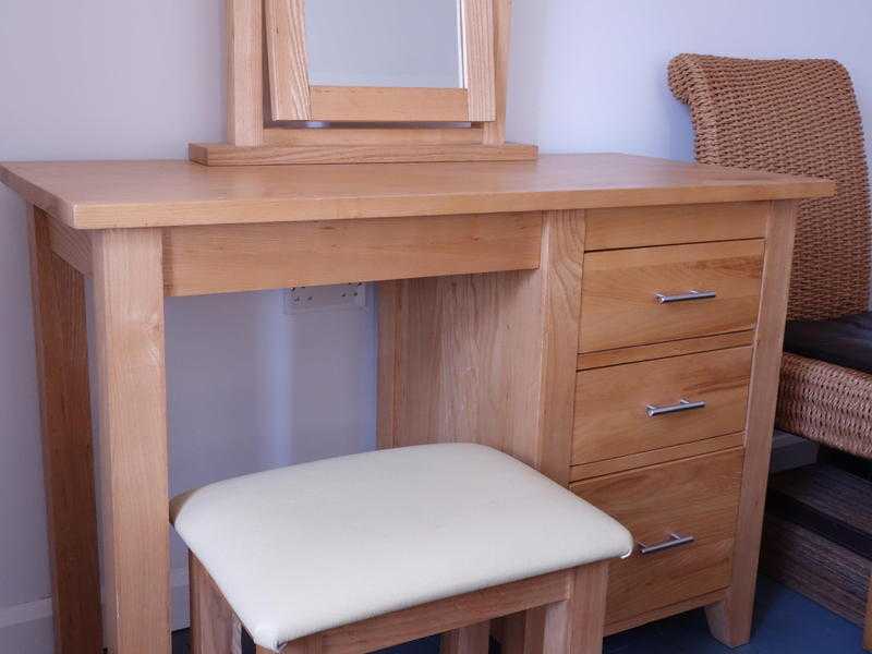 Ash dressing table, stool and mirror