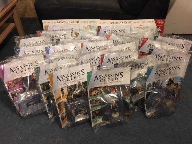 Assassins Creed Collection Magazines and Figurines issues 1 to 25