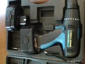 ASSORTED POWER TOOLS