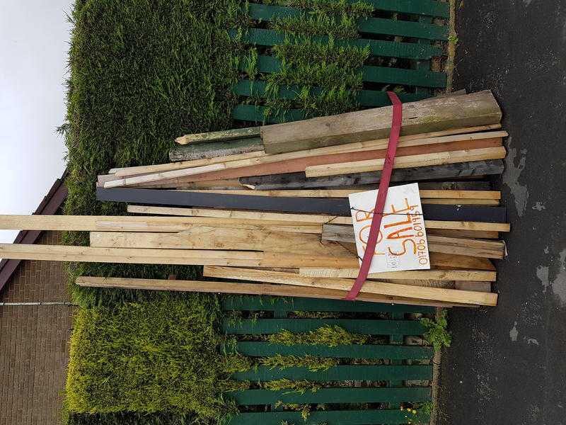 assorted wood for fenceing