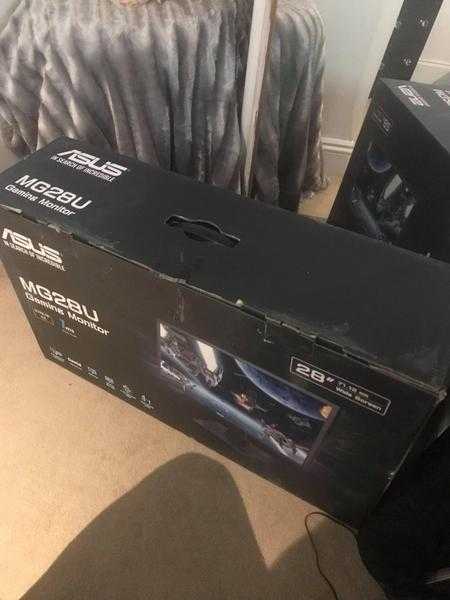 Asus 28039039 4K UHD Monitor BRAND NEW