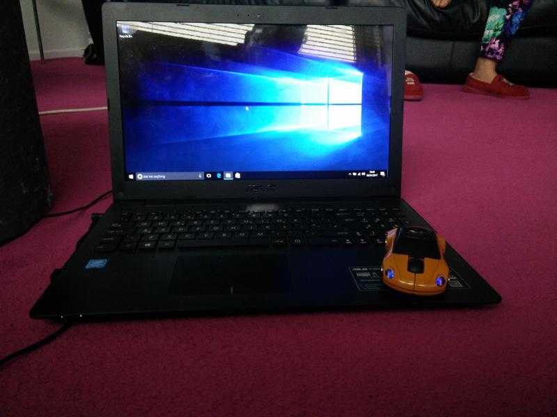 ASUS LAP TOP 120