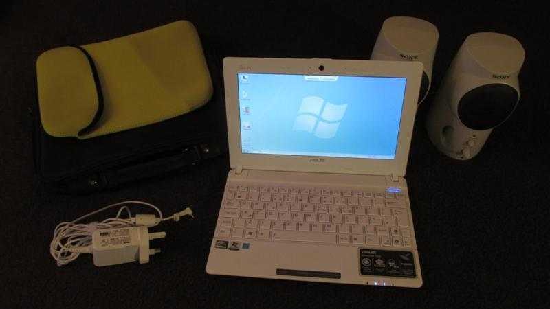 Asus Netbook -white in mint condition