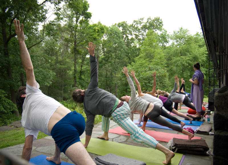 Attend a 6 Days Yoga Retreat for Body Purification