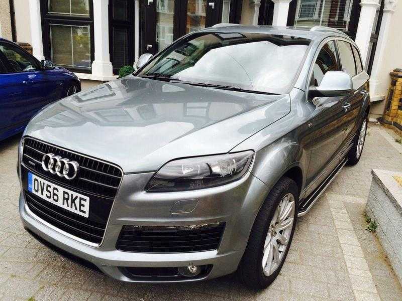 AUDI Q7 TDI S LINE WITH REVERSE CAMERA