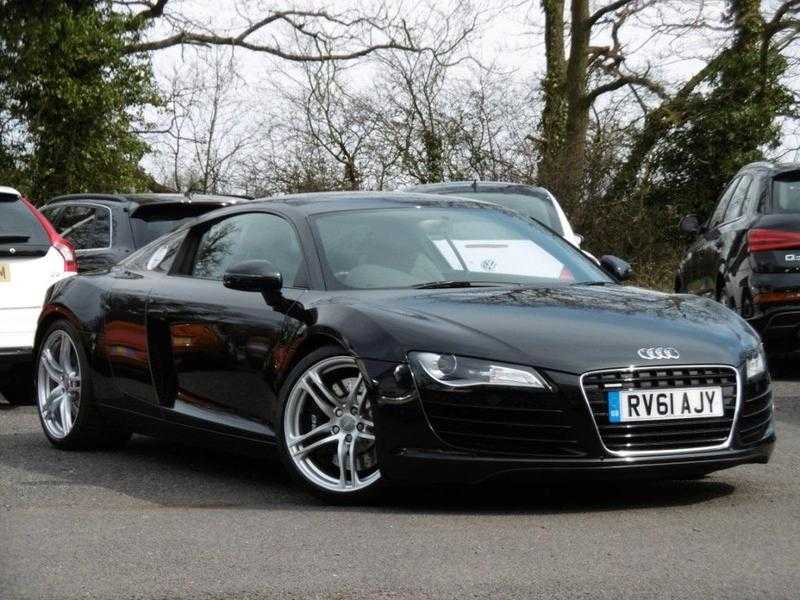 Audi R8 2011