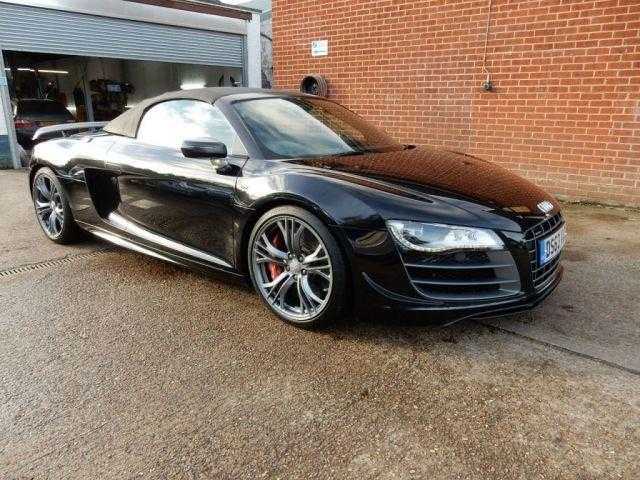 Audi R8 2013