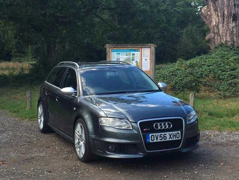 Audi RS4 2006