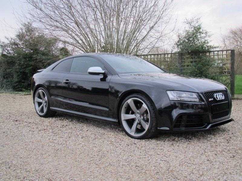 Audi RS5 2011