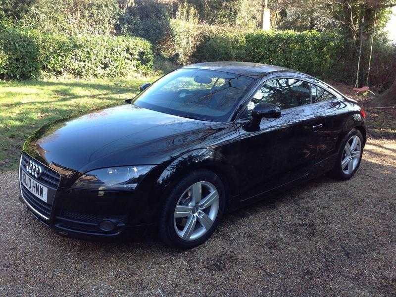 Audi TT Black vgc just serviced and MOT