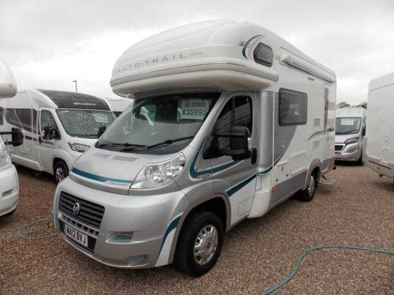 Auto-Trail Tracker EKS Lo-Line 2012