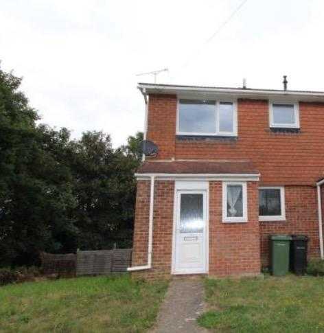 Available Immediately 3 Bedroom House to rent in Bexhill-On-Sea.