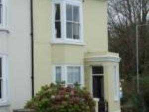 Available Now Single Room - close Worthing town centersea