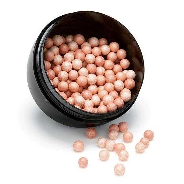 Avon Illuminating Face Pearls