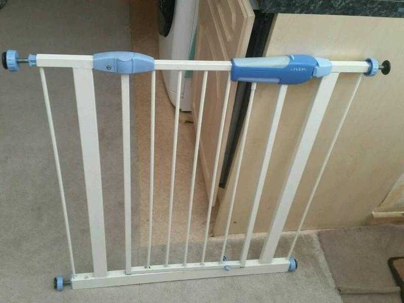 Baby gate - can deliver