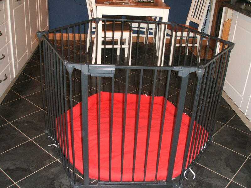 BabyDan PlaypenRoom Divider