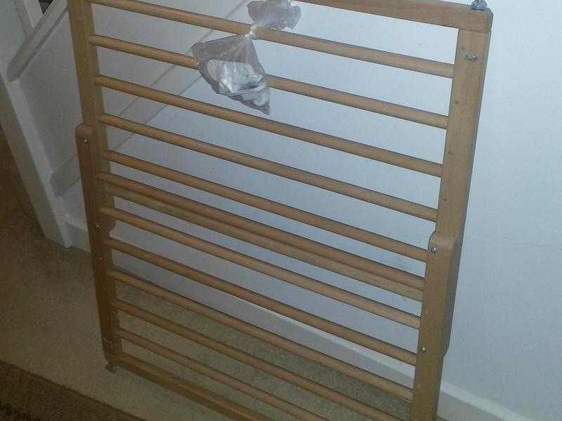 Babystart Wooden Extending Gate.