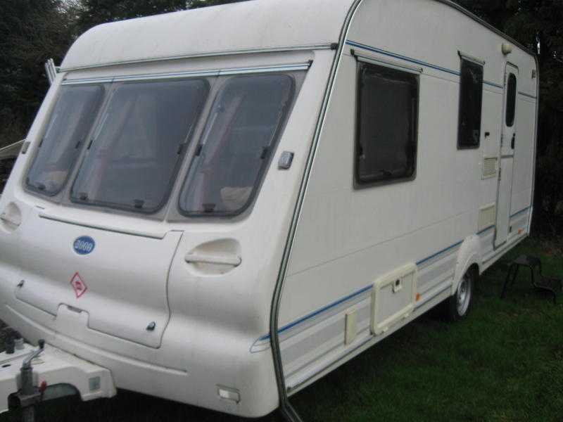 bailey 470 4 berth 2000 in very good condition