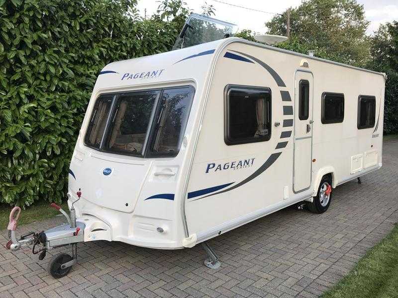 Bailey Pageant Burgundy Series 7 4 berth 2008 Caravan with Fixed Bed and Motor Movers