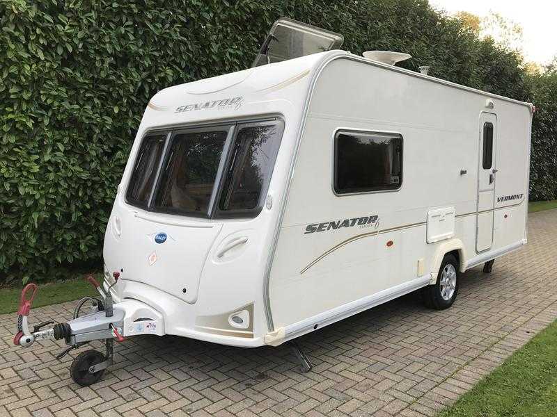 Bailey Senator Vermont Series 6 2 berth 2008 Caravan with End Washroom