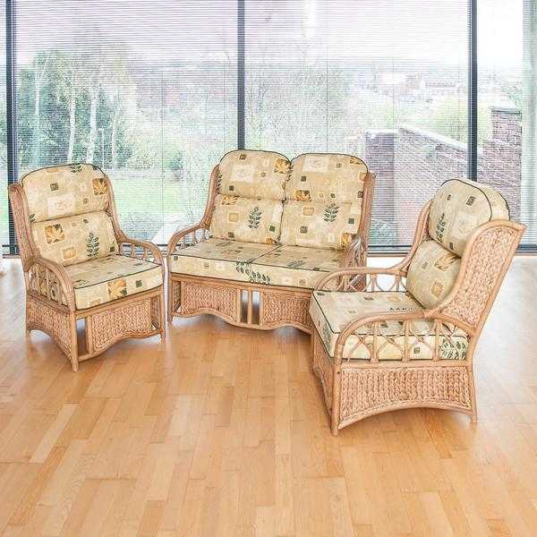 Bamboo conservatory two singles , one double seater