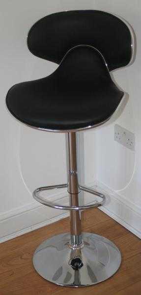 Bar stool