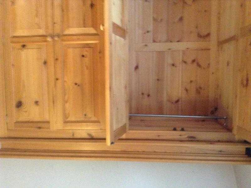 BARGAIN Beautiful Solid Pine Wardrobe 4 doors open, in base 6 large drawers 55x17cmdovetailed joints