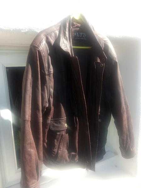 BARGAIN MEN039S CHOC BROWN LEATHER JACKET SIZE LARGE BARGAIN