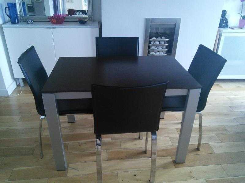 Bargain quality dining set.