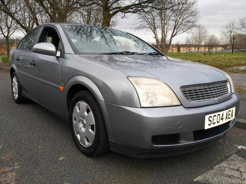 BARGAIN RUN ABOUT 04 reg Vauxhall Vectra 1.8 12 months M.O.T, Service HIstory, Hpi clear