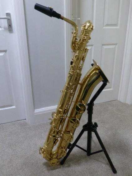 Baritone saxophone.