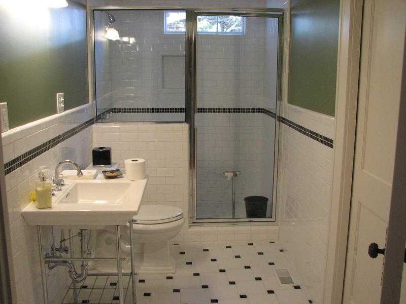 Bathroom refurbishment or kitchen refurbishment easy. Experienced (14y) company.