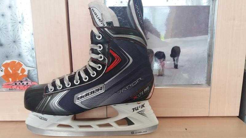 Bauer Vapor LTX Pro ice hockey skates - used less than 2 hours - size 9.5D UK10 - 330 new now 195