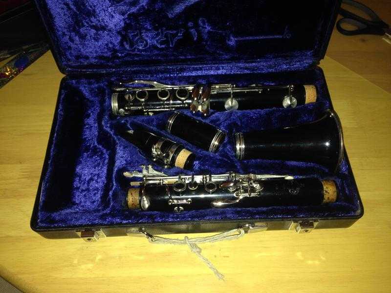 Bb Clarinet for Sale