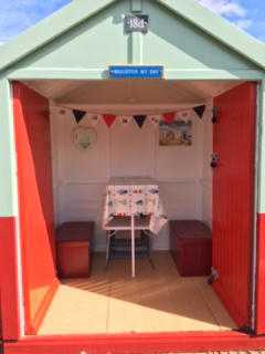 Beautiful Beach Hut located at Hove lawns