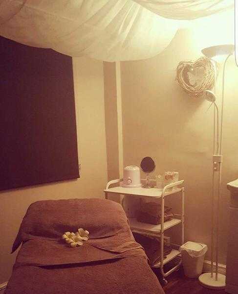 Beautiful beauty room to rent