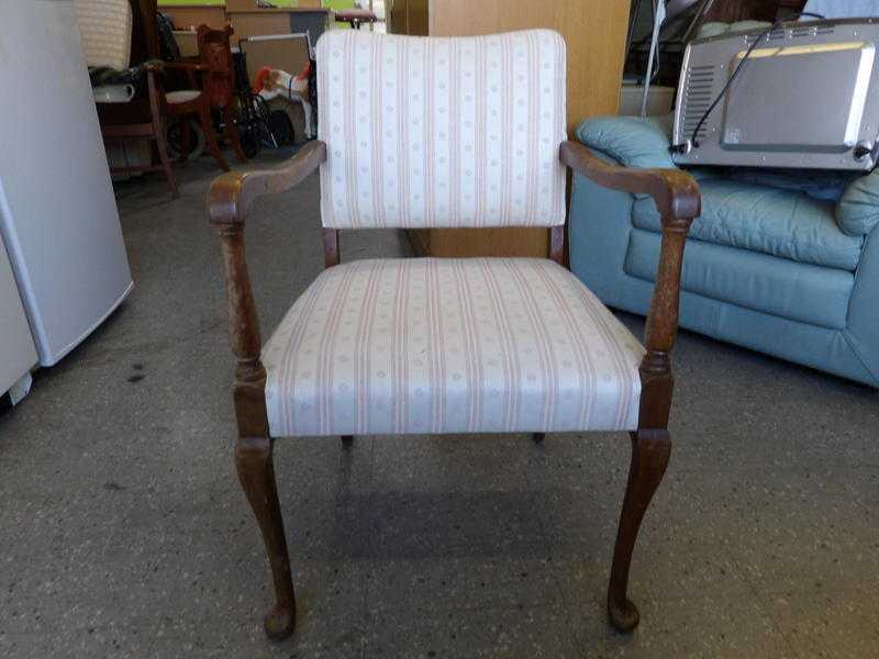 Beautiful Bedroom Chair - For Upholstery project - Local Delivery Now ONLY 19