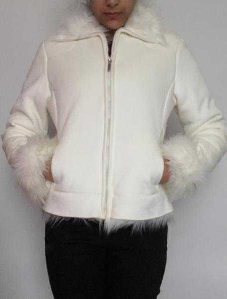 Beautiful Brand new creamwhite jacket from Pilot