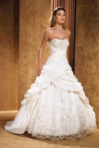 Beautiful Bridal Gowns 295.00 FREE SHIPPING