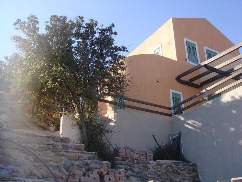 BEAUTIFUL COUNTRYSIDE HOUSE at CYCLADES KEA or TZIA GREEK ISLANDS- Traditional