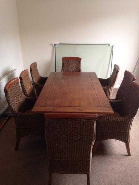 Beautiful Hardwood Ducal Table, Chairs And Matching Sideboard