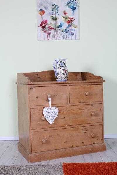 BEAUTIFUL OLD LARGE SOLID PINE RUSTIC OLD BABY CHANGING UNIT WITH 4 DRAWERS - CAN COURIER