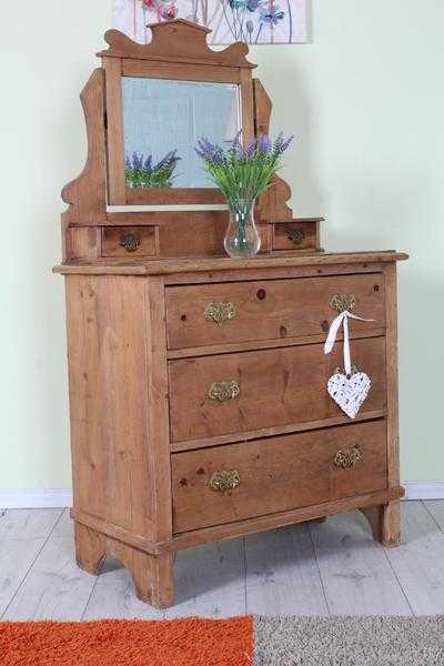 BEAUTIFUL OLD SOLID PINE DRESSING TABLE WITH 3 DRAWERS MIRROR - CAN COURIER