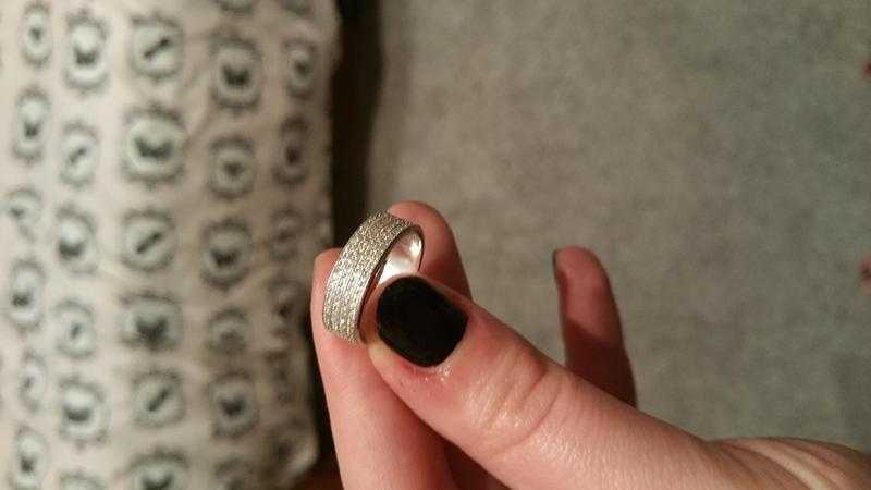 Beautiful silver ring